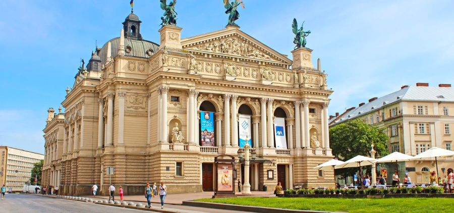 Львівські смаколики. Львів + замки, гори, фортеці