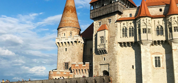 Румунія запрошує! Бухарест + замки Трансільванії
