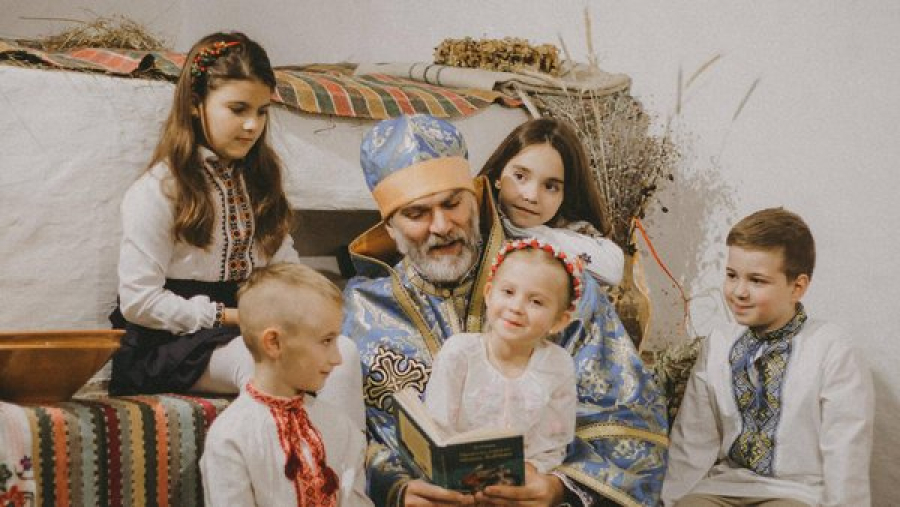 Подорож до Святого Миколая на Козацьку Січ. Петриківка - етнохутір &quot;Козацька Січ&quot; с. Гречане